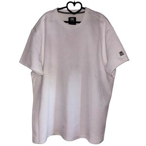 Ecko Unltd All-Over Embossed Logo White T-Shirt – Men’s Big & Tall (3XL)